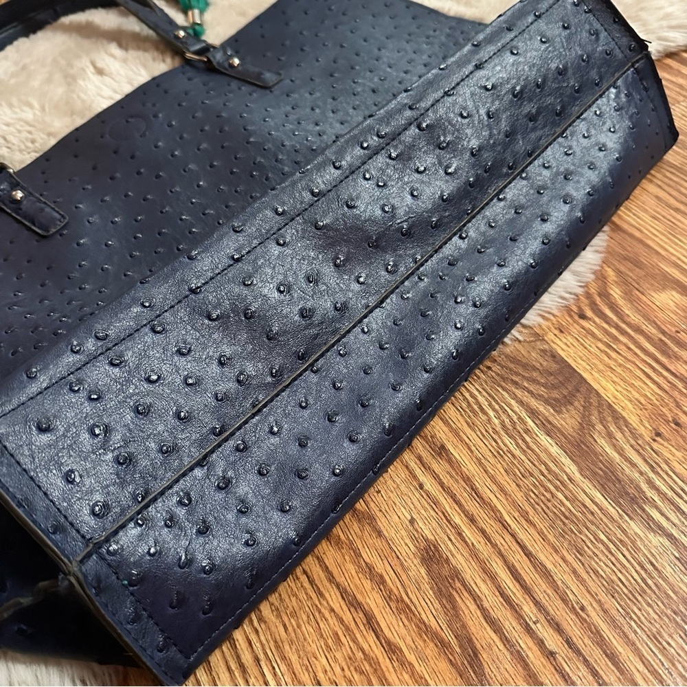 Large Merona Handbag - Picture 7 of 14